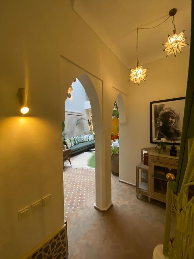 Riad Dar Adal Exclusivite 2 A 6 Personnes Petit Dejeuner Compris Place Jemaa El Fna Marrakesh Extérieur photo